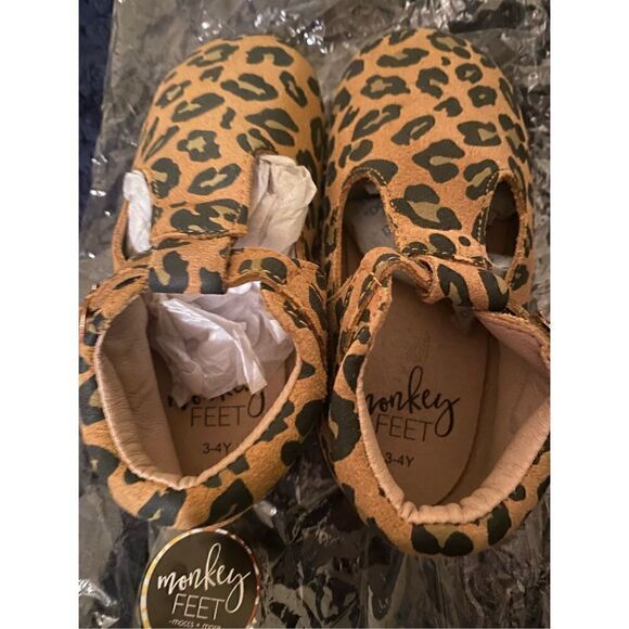 Monkey Feet Animal Print Mary Janes/ Ballet shoes sz 3-4Y - Picture 4 of 8